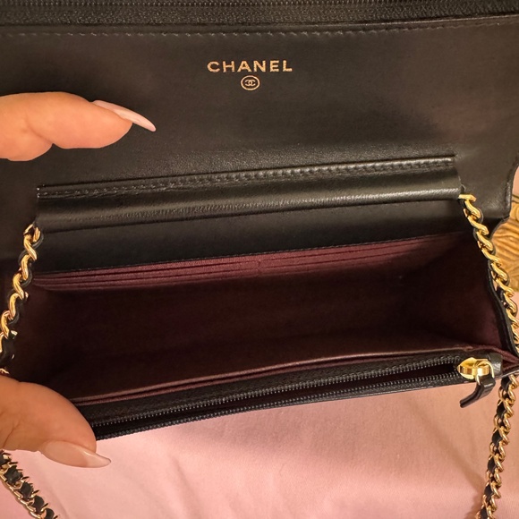 Chanel wallet on a chain - Picture 16 of 16